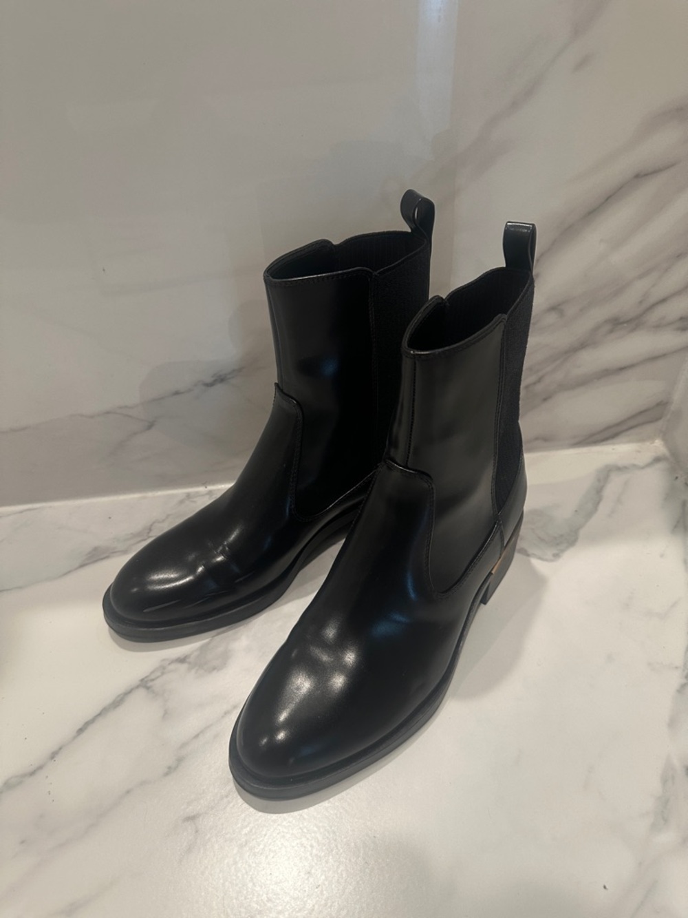 Almost brand new Zara Black Leather Chukka Chelsea Boots
